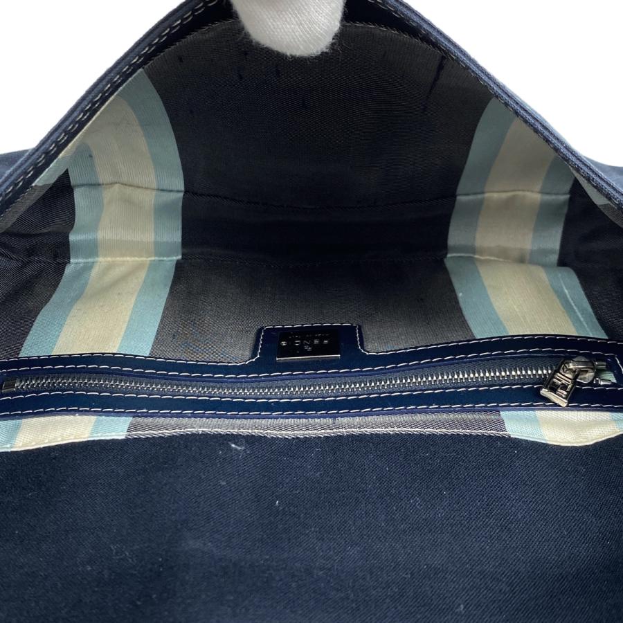 FENDI（フェンディ） ズッカロゴ マンマバケット ワンショルダー 
