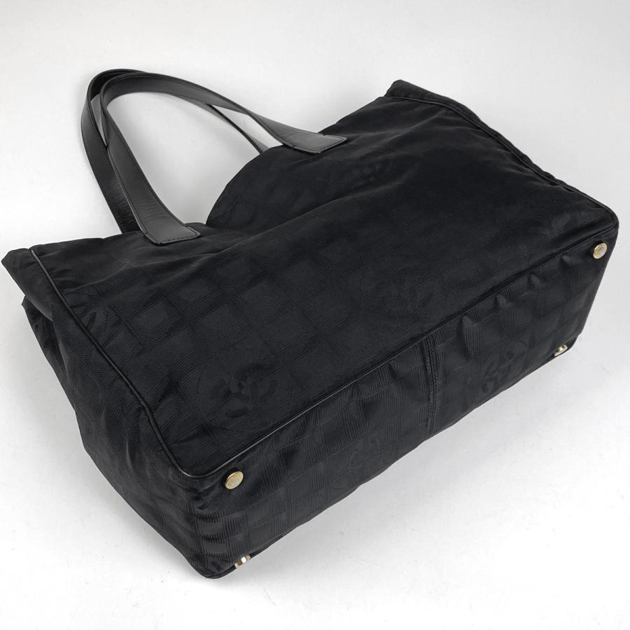 CHANEL（シャネル） ニュートラベルライン トート MM ココマーク