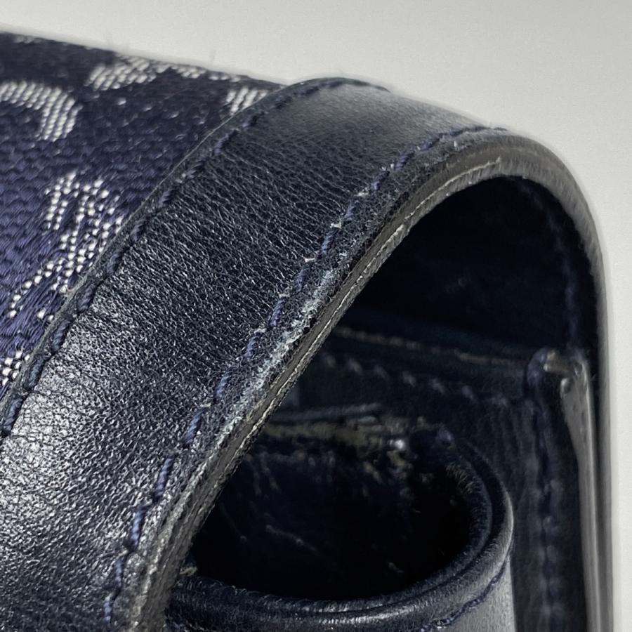CELINE セリーヌ Cマカダム柄 ショルダーバッグ 馬車金具 CELINE セリーヌ Cマカダム柄 ショルダーバッグ 馬車金具