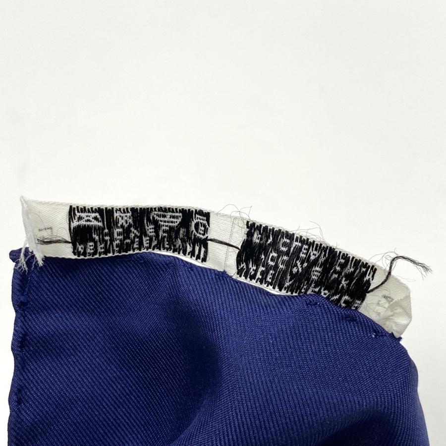 HERMES エルメス カレ 90 Parmi les fleurs je compte heures 花 HERMES エルメス カレ 90 Parmi les fleurs je compte heures 花