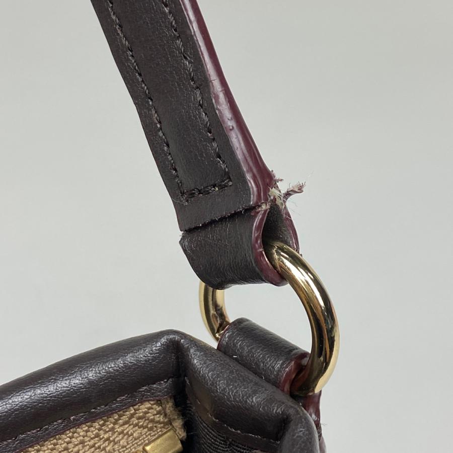 COACH（コーチ） シグネチャー ショルダーバッグ ロゴ ショルダー