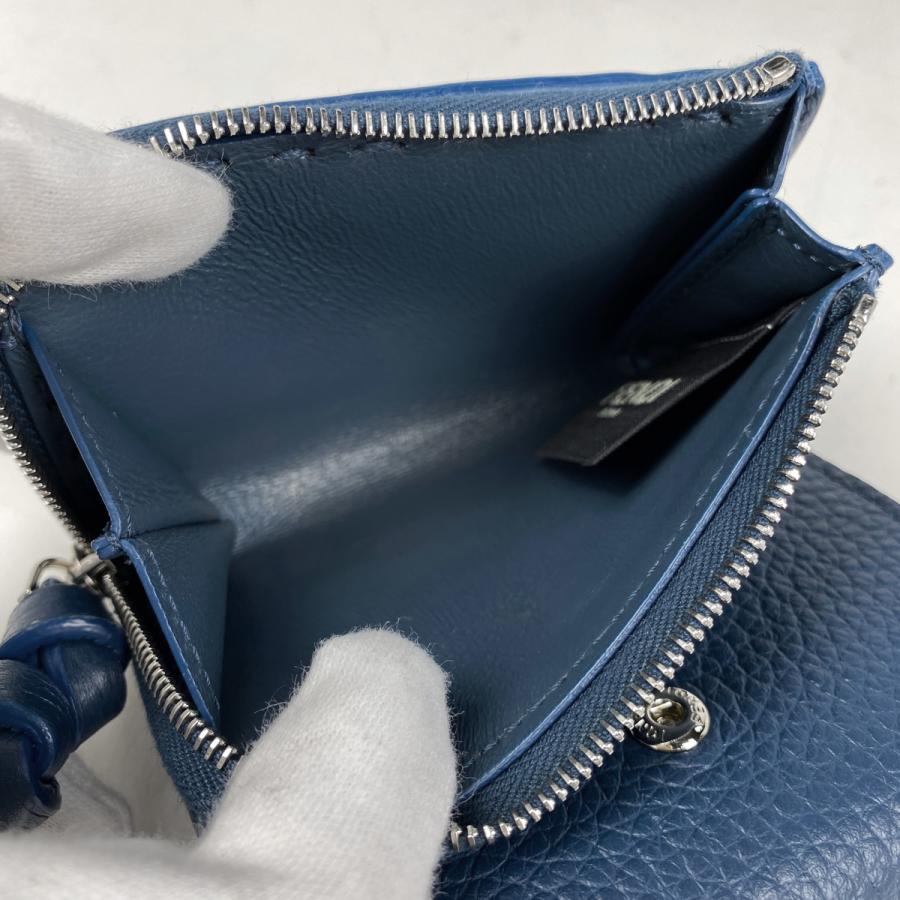 FENDI フェンディ ロゴ ピーカブー 三つ折り財布 コンパクト FENDI フェンディ ロゴ ピーカブー 三つ折り財布 コンパクト