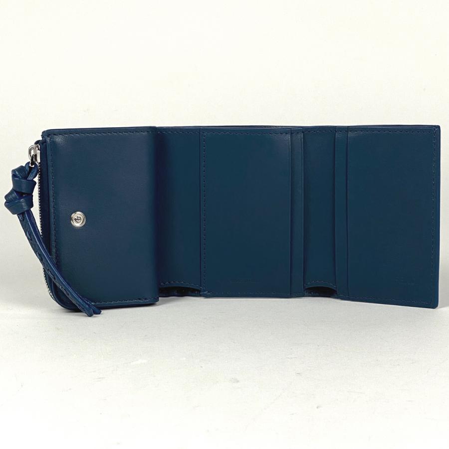 FENDI フェンディ ロゴ ピーカブー 三つ折り財布 コンパクト FENDI フェンディ ロゴ ピーカブー 三つ折り財布 コンパクト