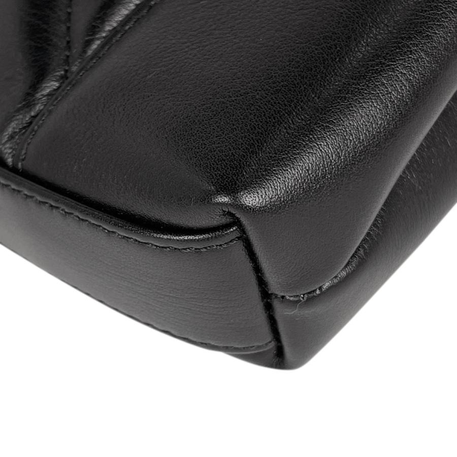 CHANEL シャネル Vステッチ チェーン クラッチバッグ ココマーク CHANEL シャネル Vステッチ チェーン クラッチバッグ ココマーク