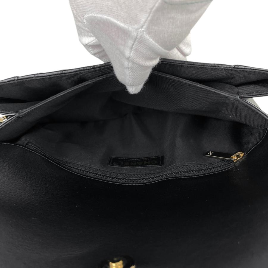 CHANEL シャネル Vステッチ チェーン クラッチバッグ ココマーク CHANEL シャネル Vステッチ チェーン クラッチバッグ ココマーク