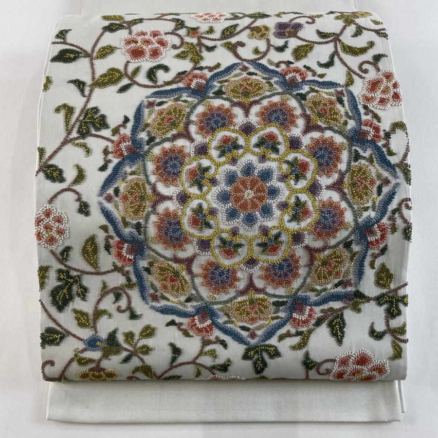 袋袋帯 美品 逸品 華文 草花 相良刺繍 金糸 白緑 お太鼓柄 正絹 【中古