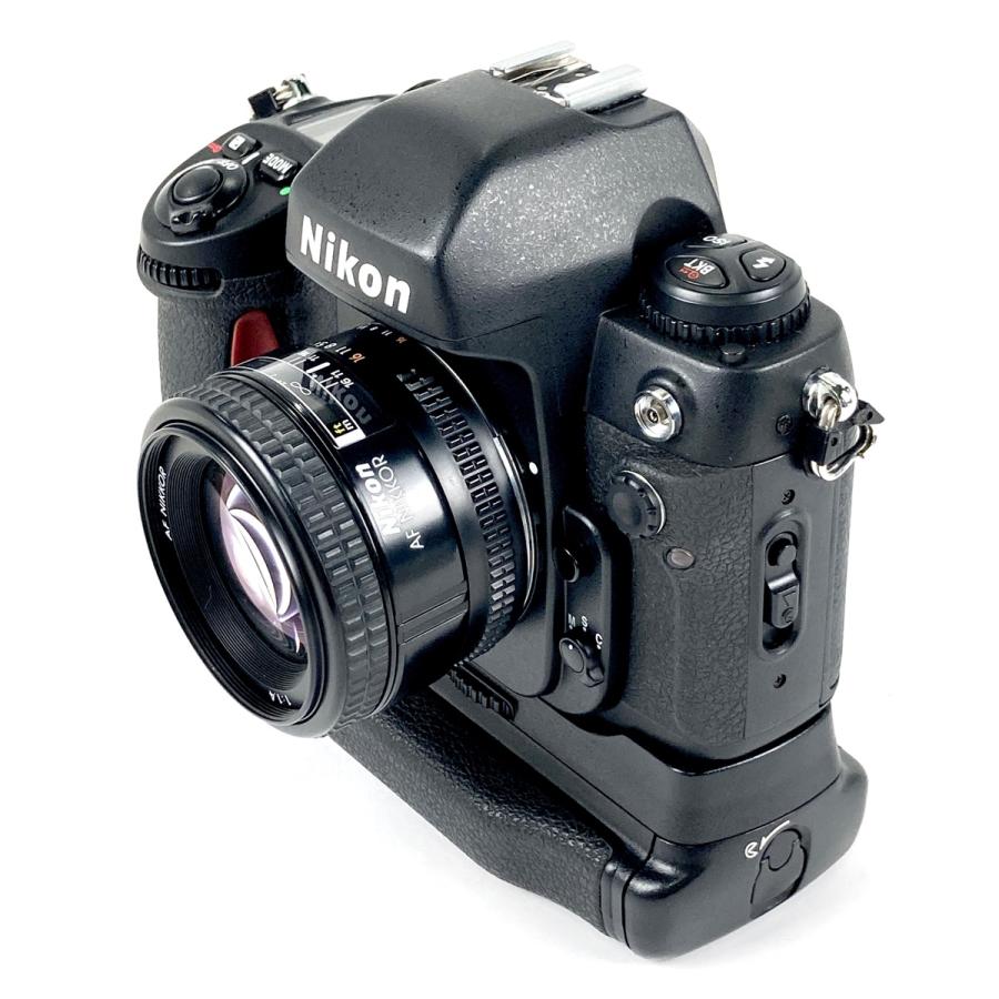 ニコン Nikon F100 ボディ+AF NIKKOR 50mm F1.4 フィルム ニコン Nikon F100 ボディ+AF NIKKOR 50mm F1.4 フィルム