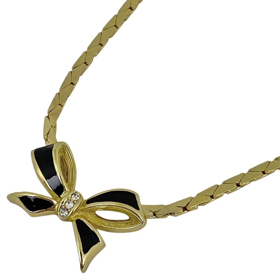 Christian Diorのリボンモチーフのチョーカー・ネックレス