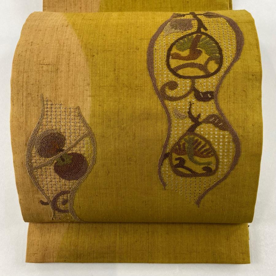 名古屋帯 美品 秀品 紬地 生り物 刺繍 薄茶色 正絹 【中古】（名古屋帯 