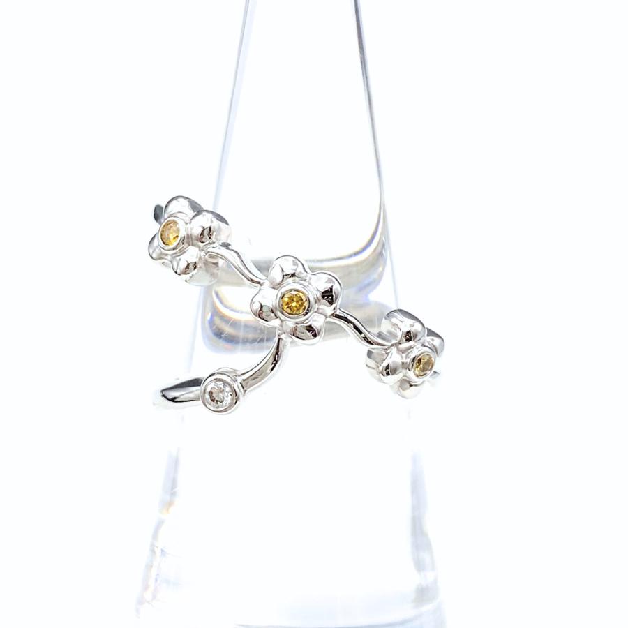 カラッチ フラワーモチーフ デザインリング WG ホワイトゴールド 指輪