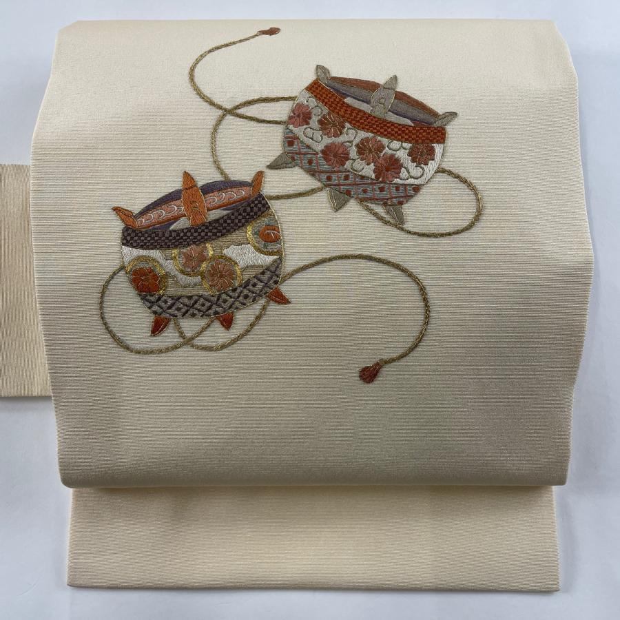 名古屋帯 美品 秀品 糸巻き 金糸 刺繍 薄黄 正絹 中古 : 1000077581227  