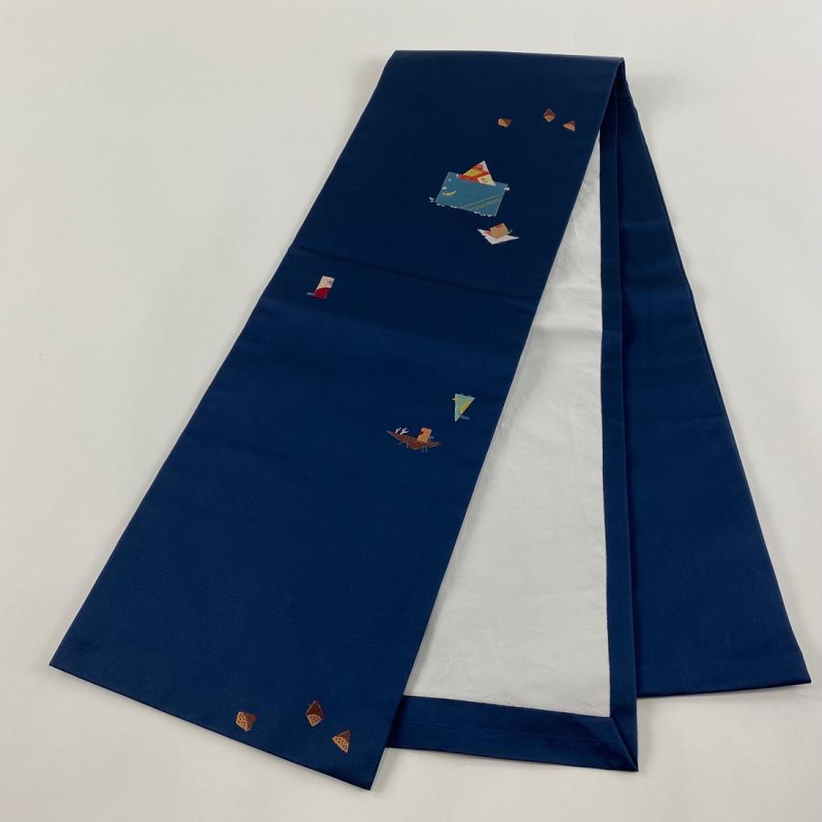 開き名古屋帯 名品 金太郎 幾何学模様 刺繍 金糸 紺色 正絹 中古 開き名古屋帯 名品 金太郎 幾何学模様 刺繍 金糸 紺色 正絹 中古