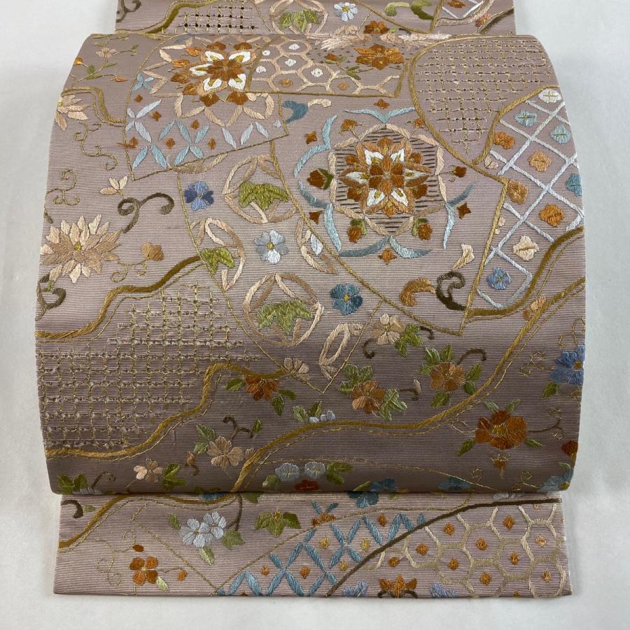 袋帯 美品 逸品 華文 向かい鳥 金糸 刺繍 薄紫 六通 正絹 中古  