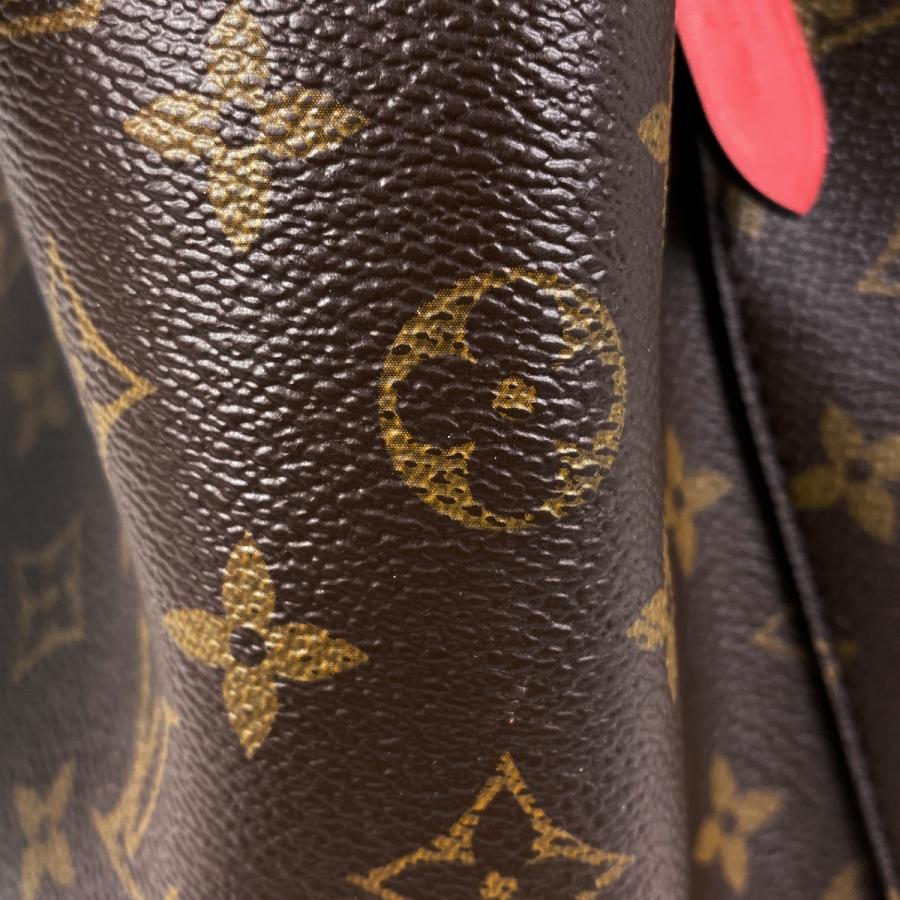 LOUIS VUITTON（ルイ・ヴィトン） ネオノエ 巾着型 肩掛け 斜め掛け 