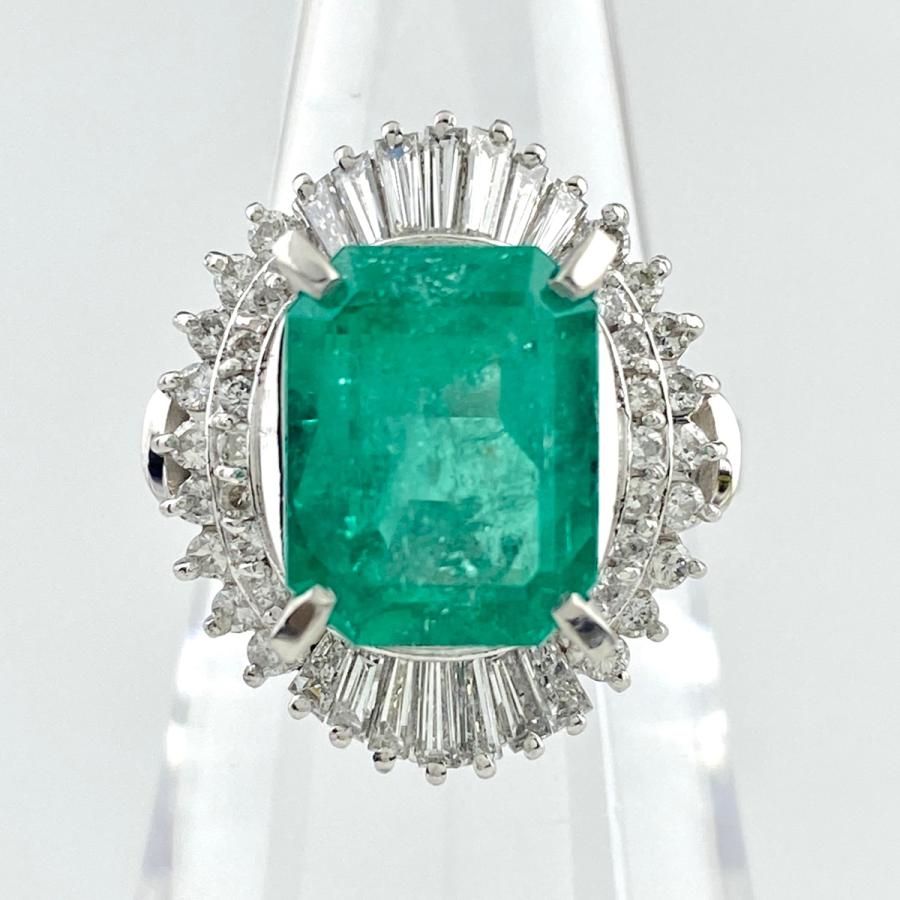 エメラルド デザインリング プラチナ 指輪 メレダイヤ リング 11号  