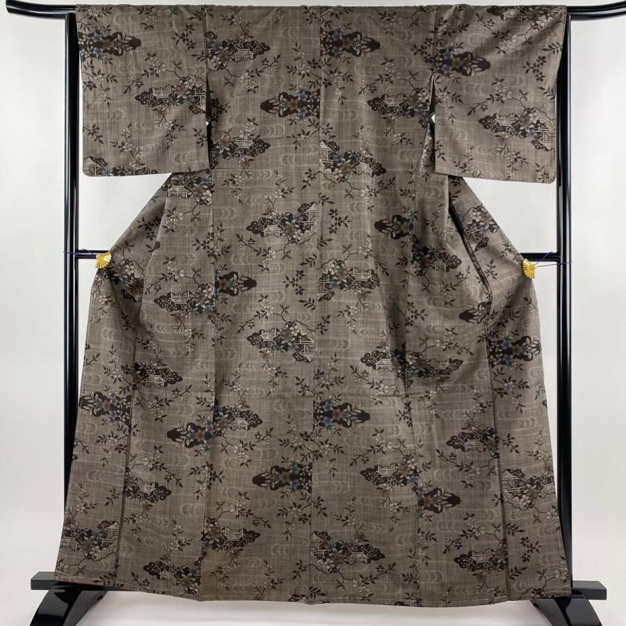 大島紬 身丈162cm 裄丈65cm M 袷 純泥染 証紙あり 草花 建物 焦茶色  