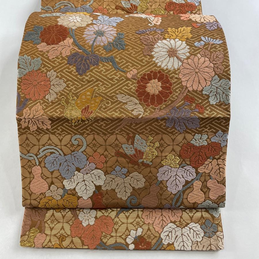 袋帯 秀品 夕顔蝶菊文 金糸 唐織 茶色 六通 正絹 中古 : リユース 