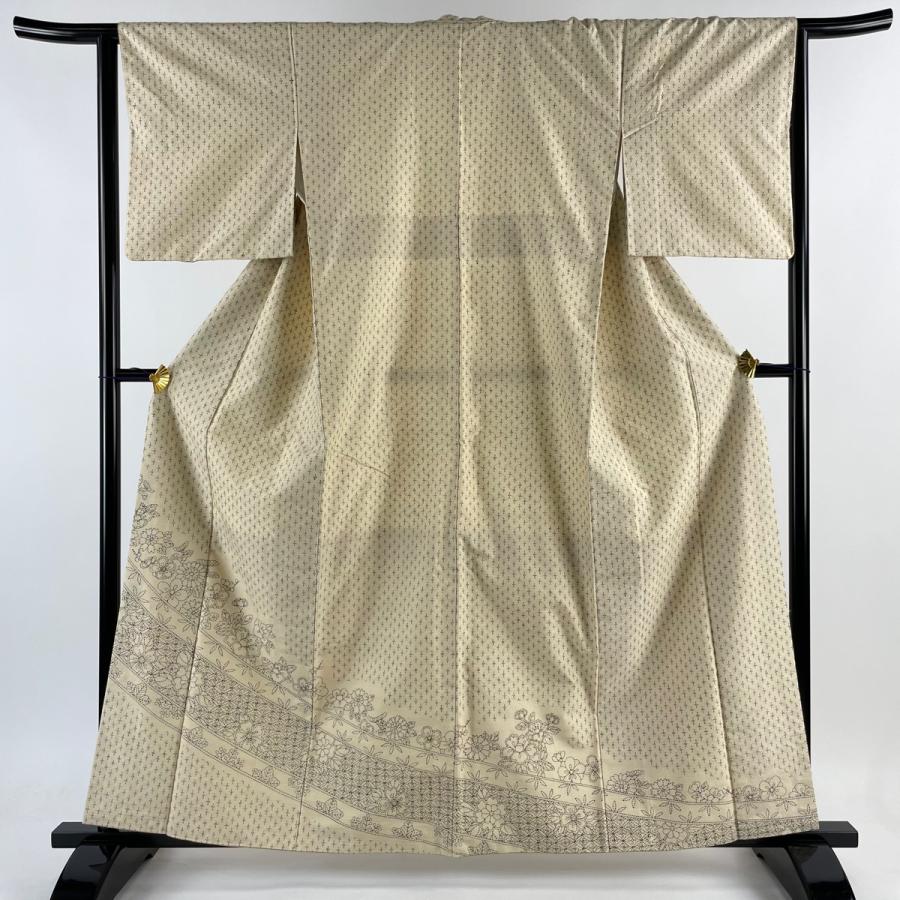 付下げ 身丈161cm 裄丈64.5cm M 袷 紬地 草花 七宝 刺し子刺繍  