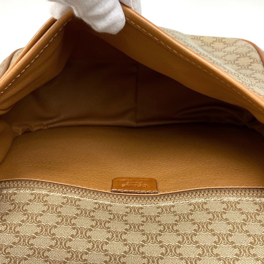 CELINE セリーヌ マカダム柄 ショルダーバッグ 斜め掛け CELINE セリーヌ マカダム柄 ショルダーバッグ 斜め掛け