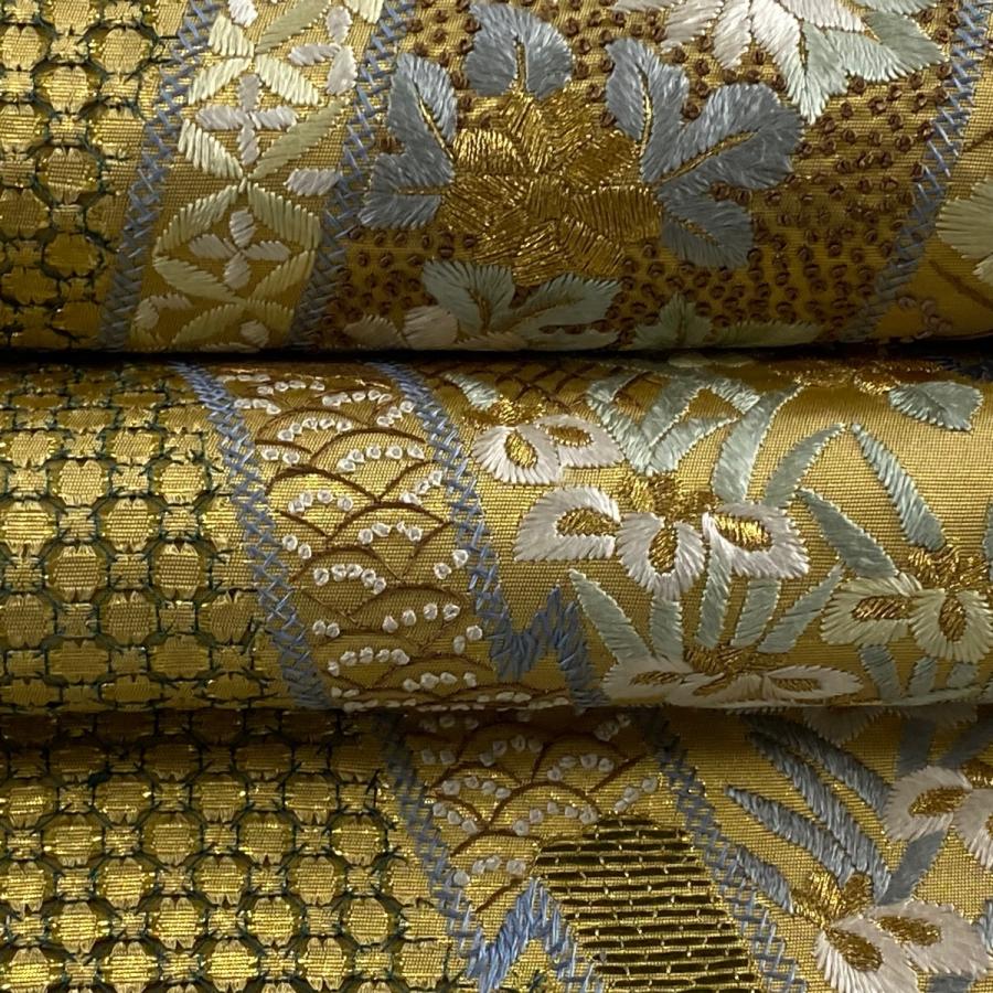 袋帯 美品 逸品 華文 草花 相良刺繍 汕頭刺繍 金色 六通 正絹 袋帯 美
