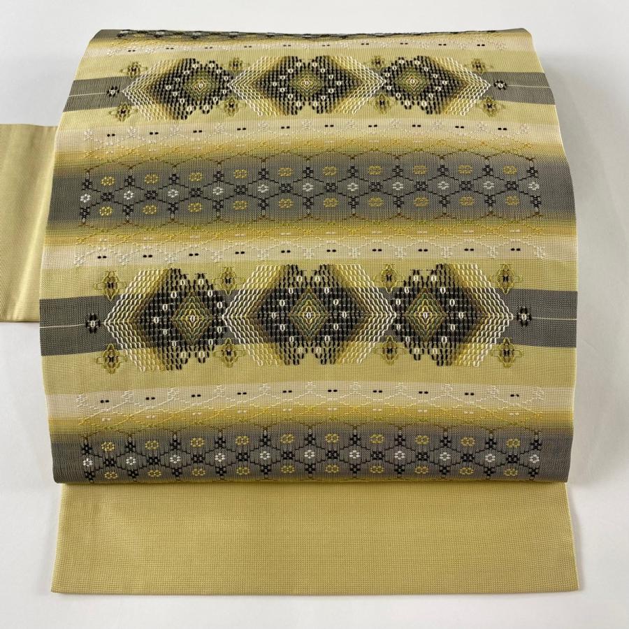 名古屋帯 美品 逸品 証紙あり 段縞 幾何学 首里織 薄黄 正絹 中古  