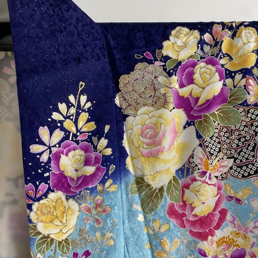 振袖 身丈164cm 裄丈66cm M 袷 薔薇 蝶 銀通し 金銀彩 水色 正絹 逸品 