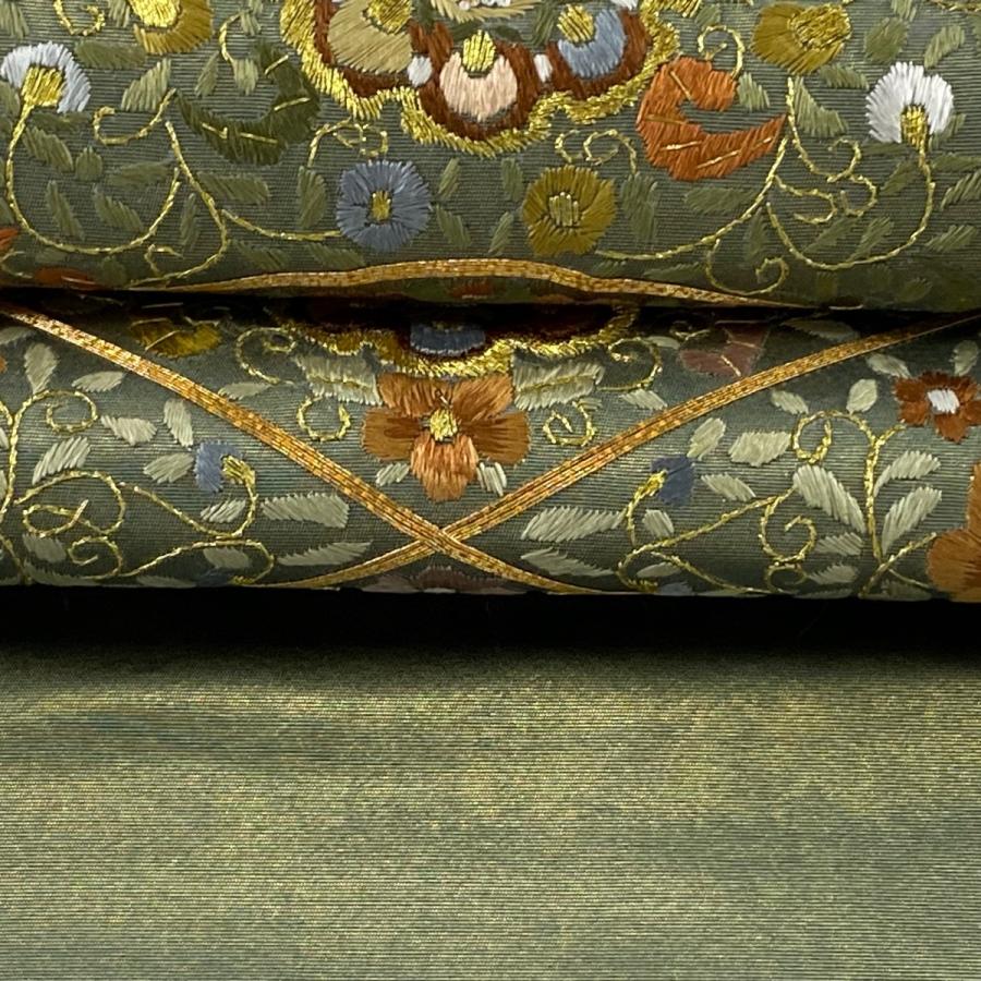 袋帯 美品 逸品 華文 花唐草 金糸 刺繍 緑 お太鼓柄 正絹 中古 