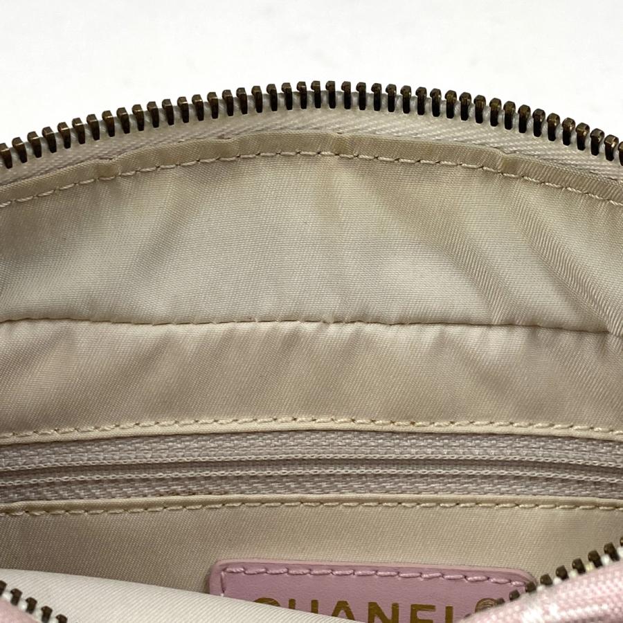 CHANEL シャネル ニュートラベルライン ショルダーバッグ CHANEL シャネル ニュートラベルライン ショルダーバッグ