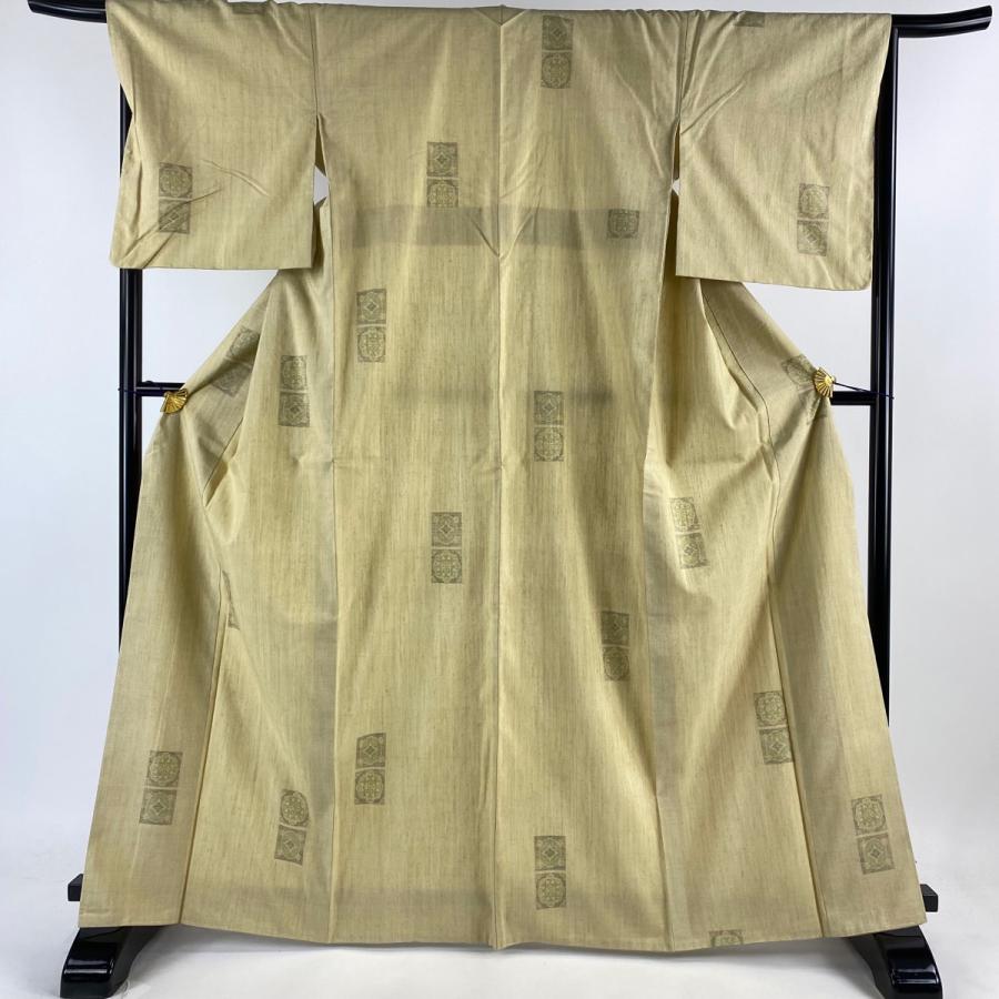 結城紬　正絹　中古　ベージュ　mym241 結城紬 身丈166.5cm 裄丈67cm M 袷 本場結城紬 奥順 160亀甲 証紙あり