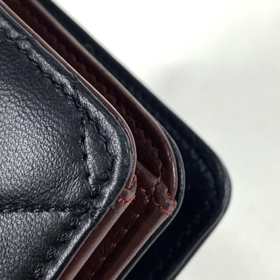 CHANEL シャネル ココマーク 二つ折り 財布 マトラッセ ロゴ 二 CHANEL シャネル ココマーク 二つ折り 財布 マトラッセ ロゴ 二