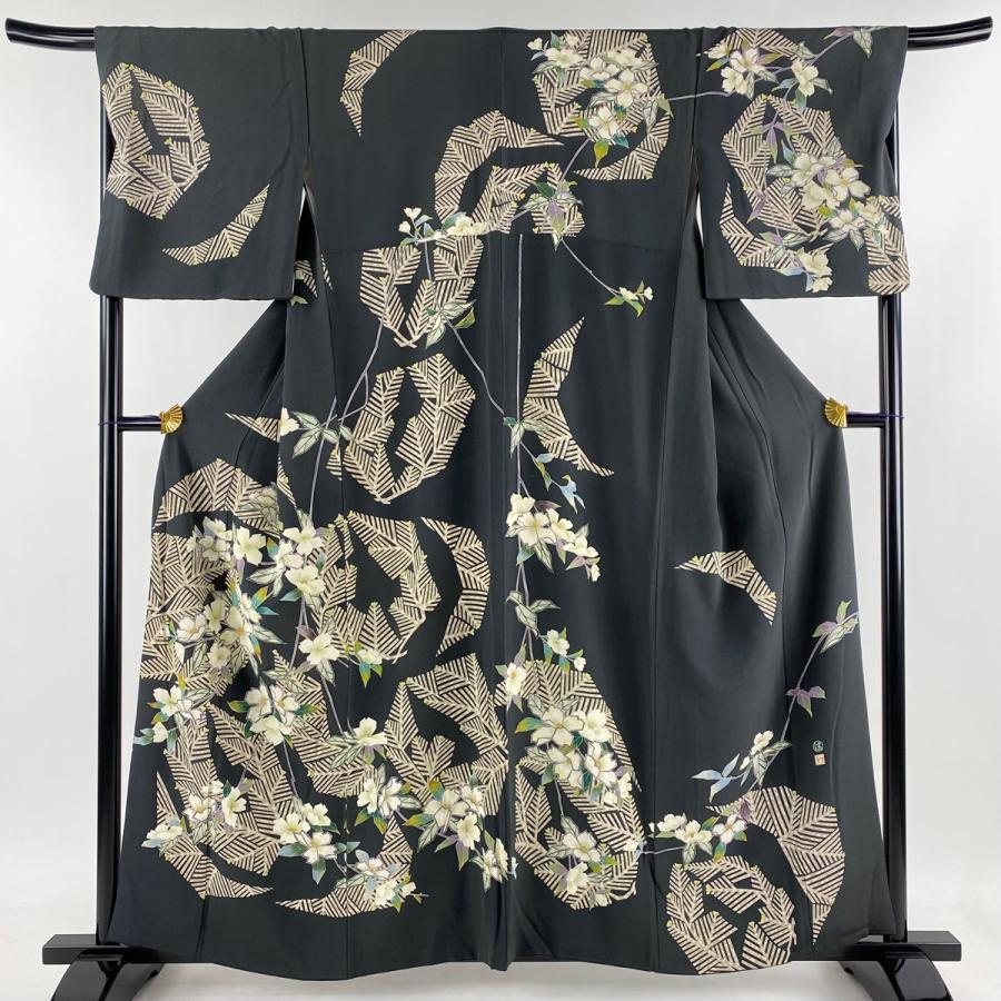 訪問着 身丈158cm 裄丈68.5cm L 袷 松本健一 落款あり 松 枝花 黒灰  