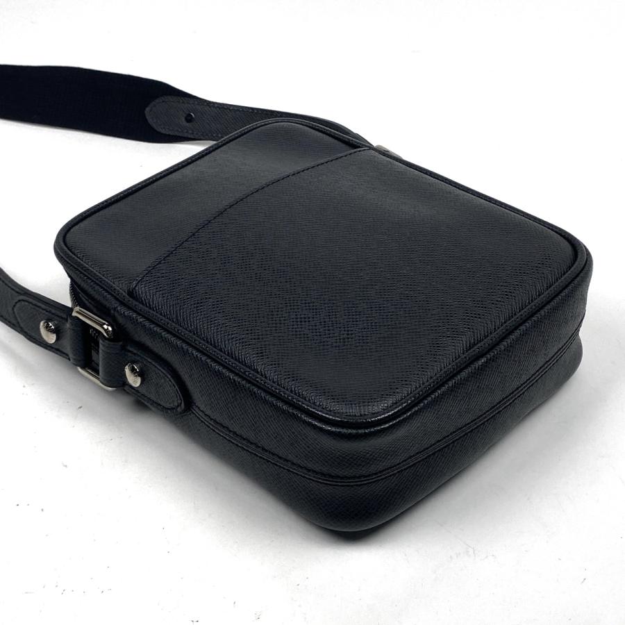 美品 ルイヴィトン ショルダーバッグ タイガ ディミトリ Ｍ32462 LOUIS VUITTON ルイ・ヴィトン Louis Vuitton ディミトリ 斜め