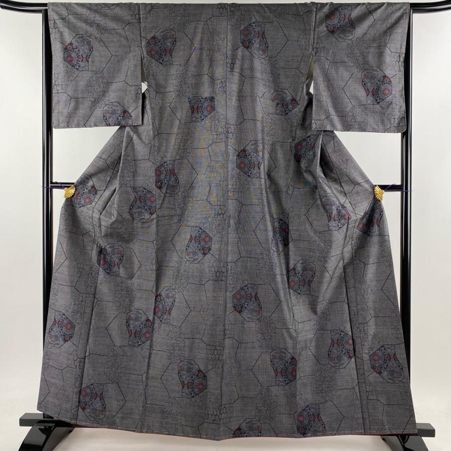 お召 身丈155cm 裄丈61cm S 単衣 鈴乃屋 幾何学模様 黒灰 正絹 
