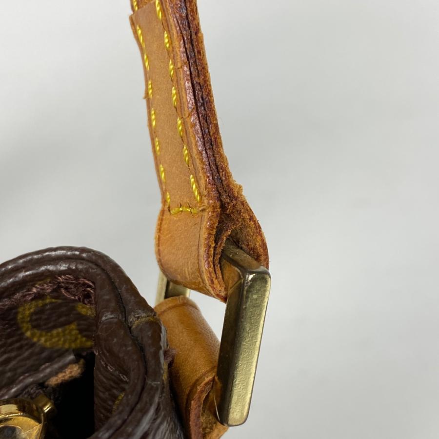 LOUIS VUITTON ルイ・ヴィトン Louis Vuitton トロター 斜め掛け  