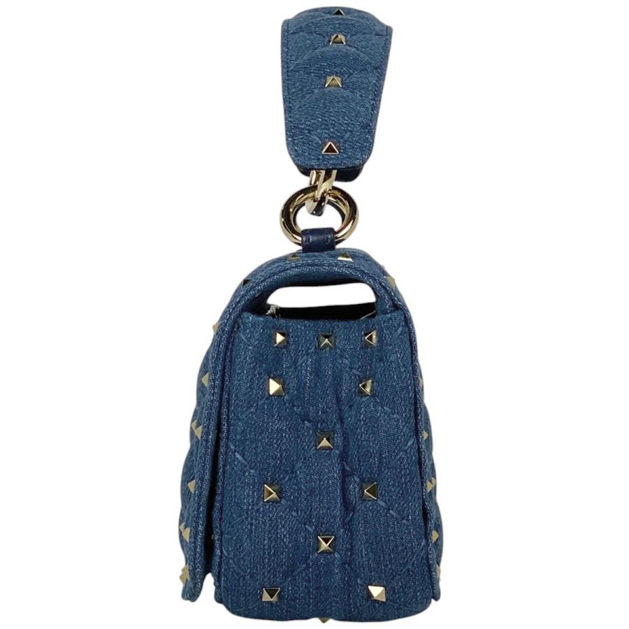 ヴァレンティノ　valentino スタッズ付きブルーショルダーバッグ VALENTINOバック ブルー ロックスタッズスパイク