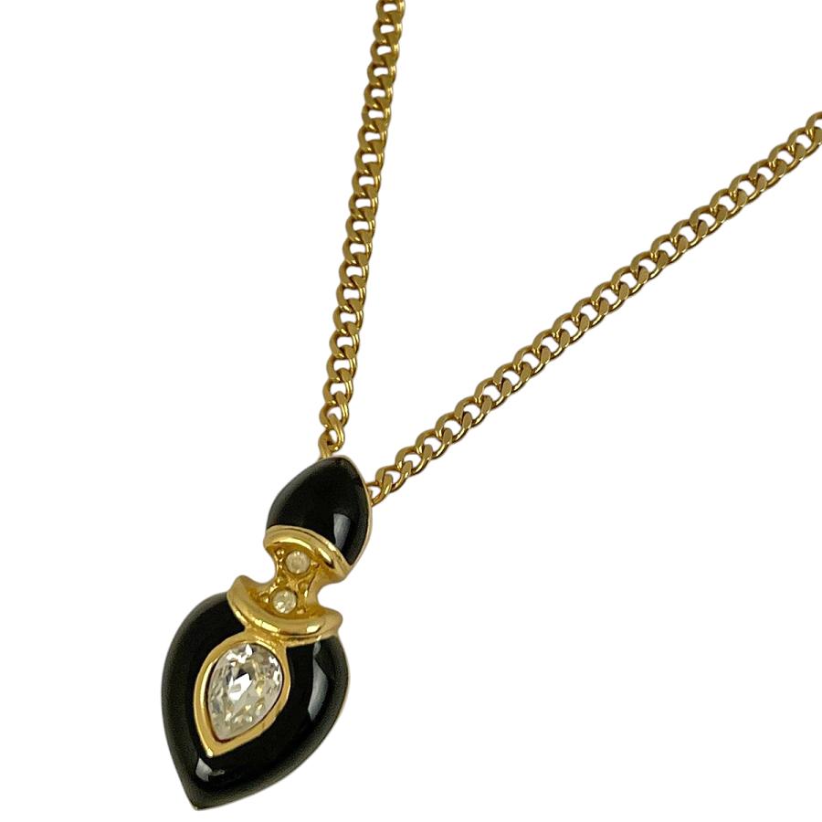 Christian Dior（クリスチャン・ディオール） ラインストーン デザイン