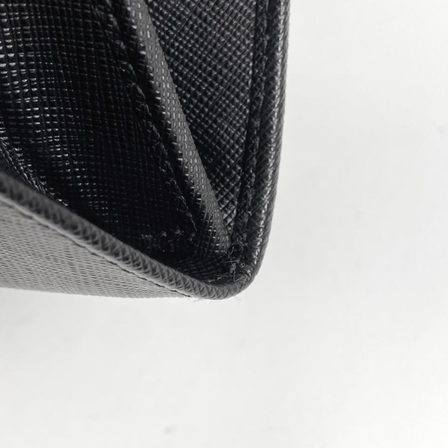 Salvatore Ferragamo ダブルガンチーニ レザー ケース Salvatore Ferragamo (サルヴァトーレフェラガモ) 本革 シルバー