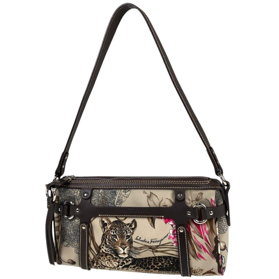 FERRAGAMO サルヴァトーレフェラガモ Salvatore Ferragamo ロゴ 