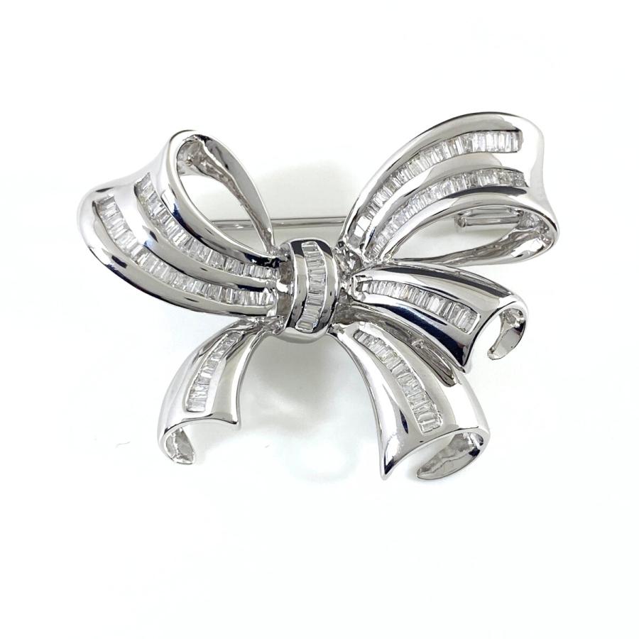 K18エレガント リボン型 ダイヤモンド装飾ブローチ リボンモチーフ