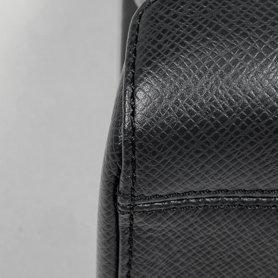 LOUIS VUITTON ルイ・ヴィトン Louis Vuitton カスベック PM