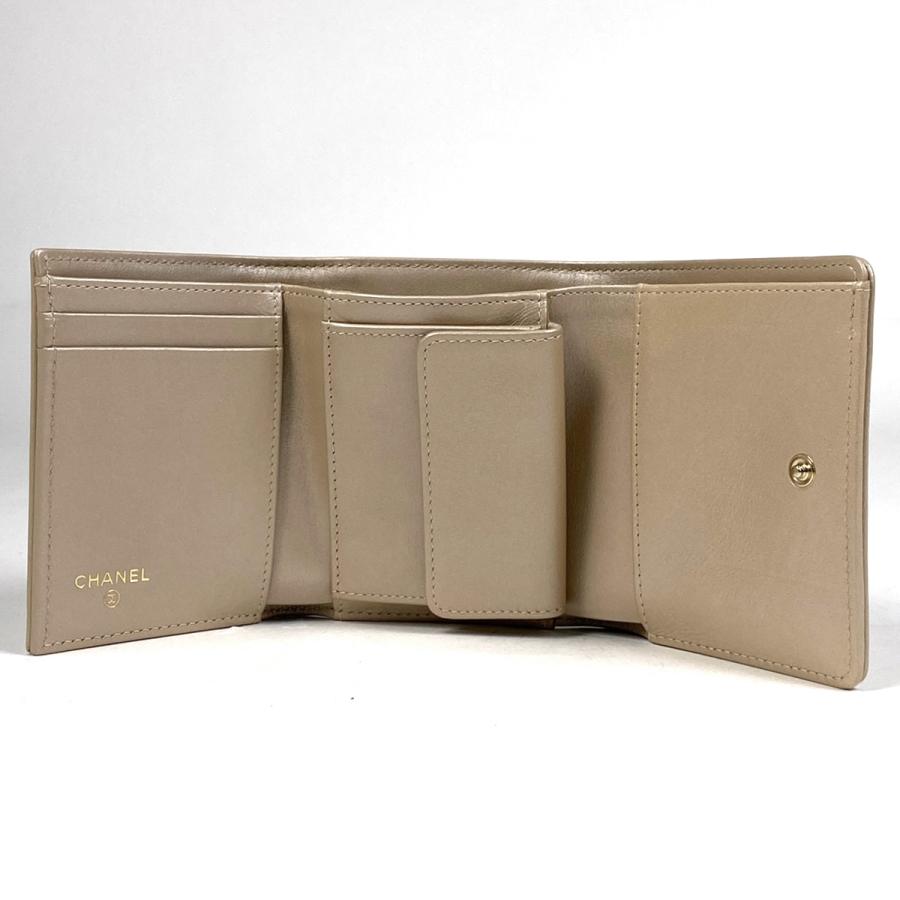 【超極美品✨】シャネル 財布 ココロック 三つ折 財布 CHANEL シャネル ココマーク 三つ折り 財布 ターンロック