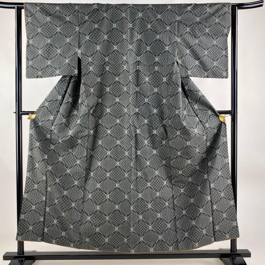 紬 身丈154.5cm 裄丈62.5cm S 袷 菱 幾何学 墨色 正絹 優品 中古  