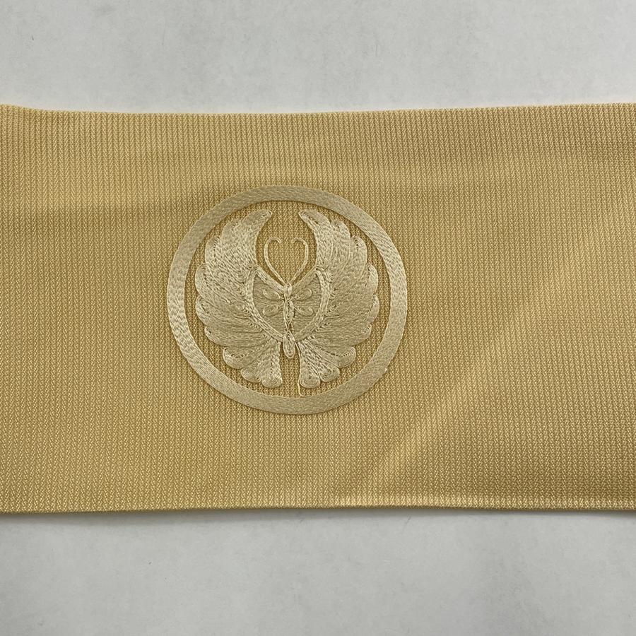 名古屋帯 優品 夏帯 丸紋 蝶 刺繍 薄黄 正絹 中古 : リユース 名古屋帯 優品 夏帯 丸紋 蝶 刺繍 薄黄 正絹 中古 : リユース