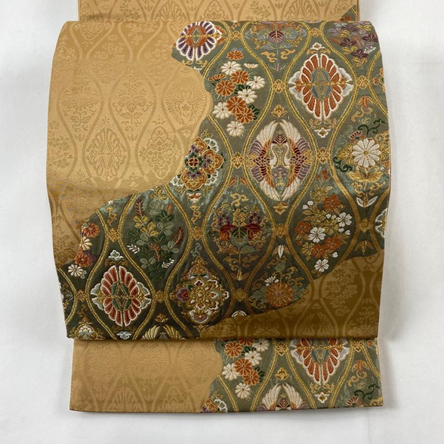 袋帯 秀品 向かい鶴 草花 刺繍 金糸 薄茶色 六通 正絹 中古