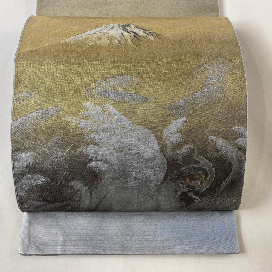 袋帯 美品 逸品 横山大観 落款あり 山 波 箔 金色 お太鼓柄 正絹 中古