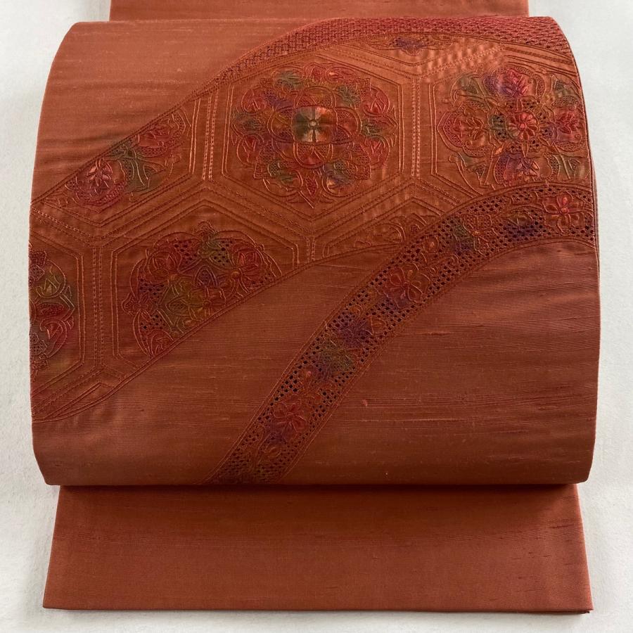 相良刺繍 汕頭刺繍 紬地 袋帯 古代壁画文 カラー芯 正絹 お太鼓柄 Q909