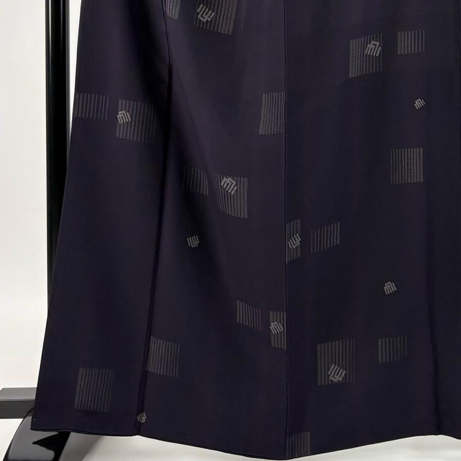 美品 小紋 黒 リーフ 葉紋 身丈166.0cm 裄丈70.0cm 正絹 美品 小紋 黒 リーフ 葉紋 身丈166.0cm 裄丈70.0cm 正絹 - メルカリ