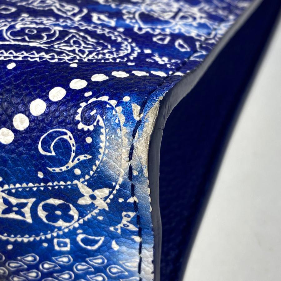 LOUIS VUITTON（ルイ・ヴィトン） ポシェット ヴォワヤージュ MM 