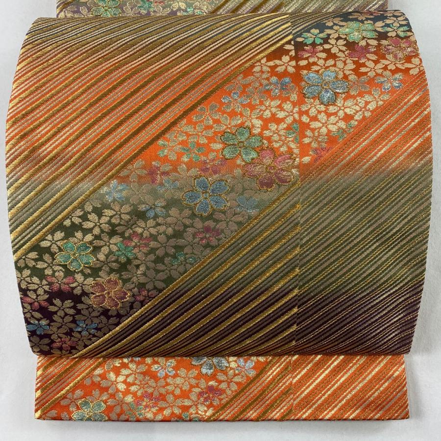 美品 袋帯 秀品 波 花唐草 金銀糸 箔 黒 六通 正絹｜