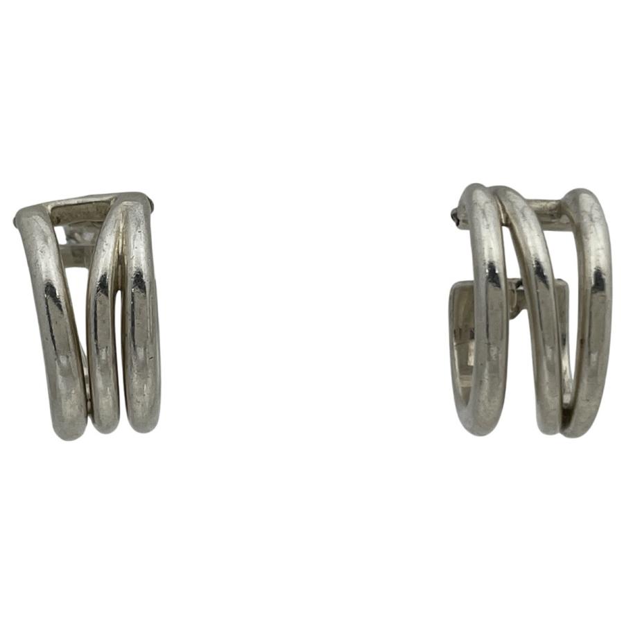 「Tiffany & Co. 」の刻印入りシルバーフープピアス TIFFANY&Co.（ティファニー） ダイアゴナル ピアス フープ ピアス